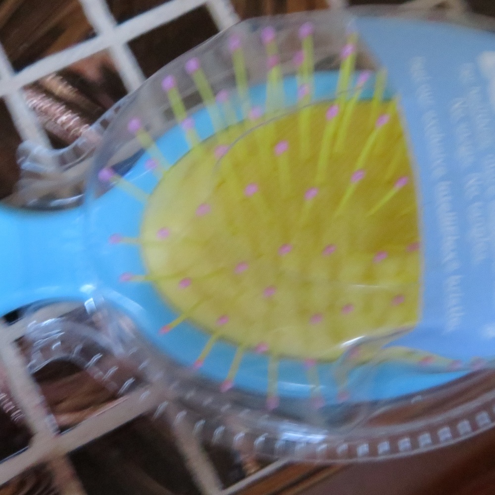 BABY- WET BRUSH - DETANGLE
